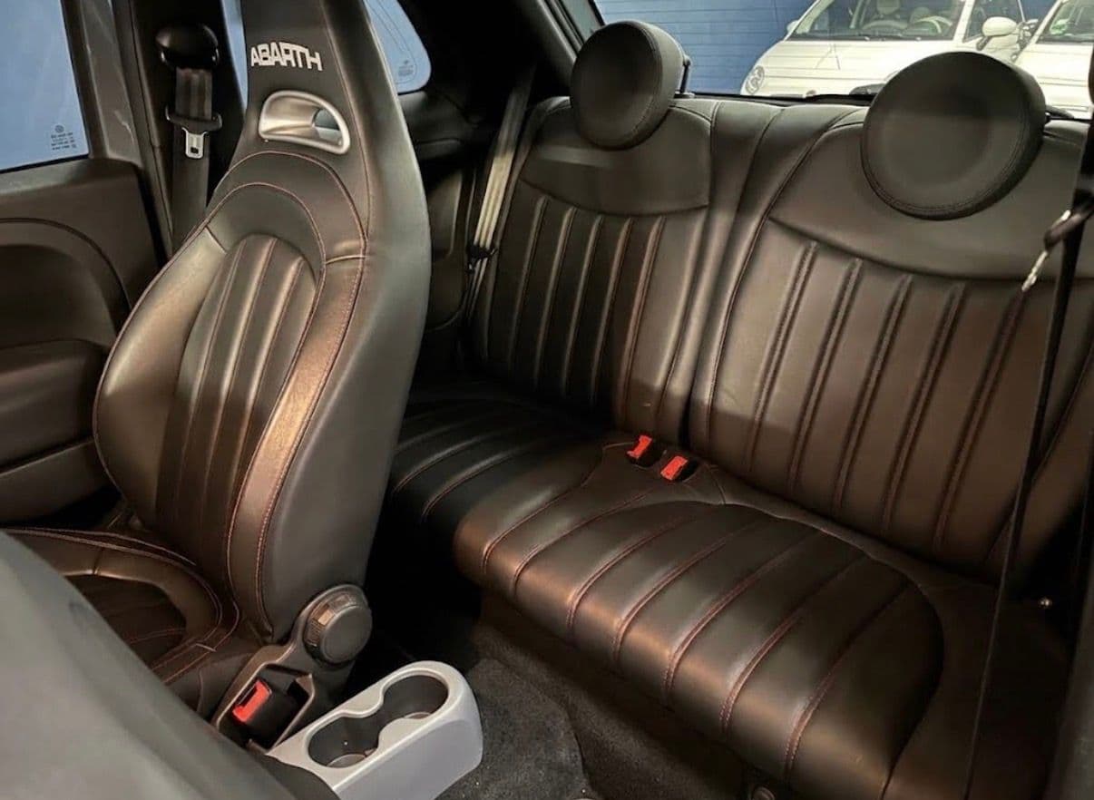 Fiat 500 Abarth 1.4 Turbo — vue 5