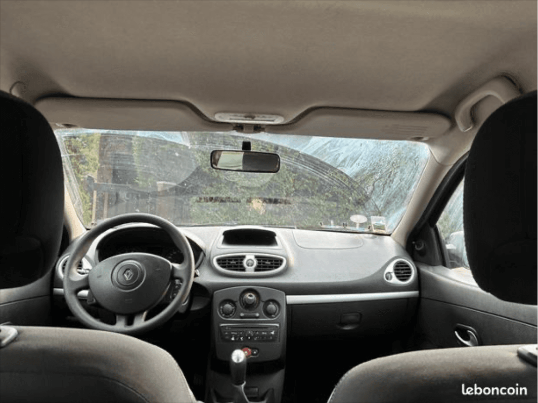 CLIO 3 Phase 2 COURROIE NEUVE — vue 4