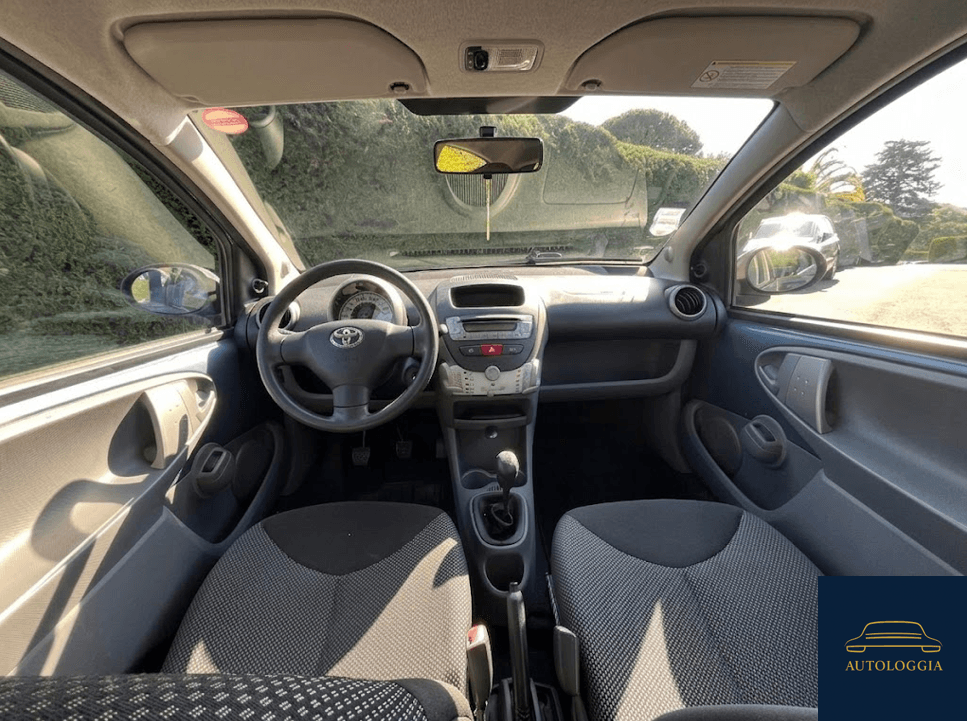 Toyota Aygo — vue 4
