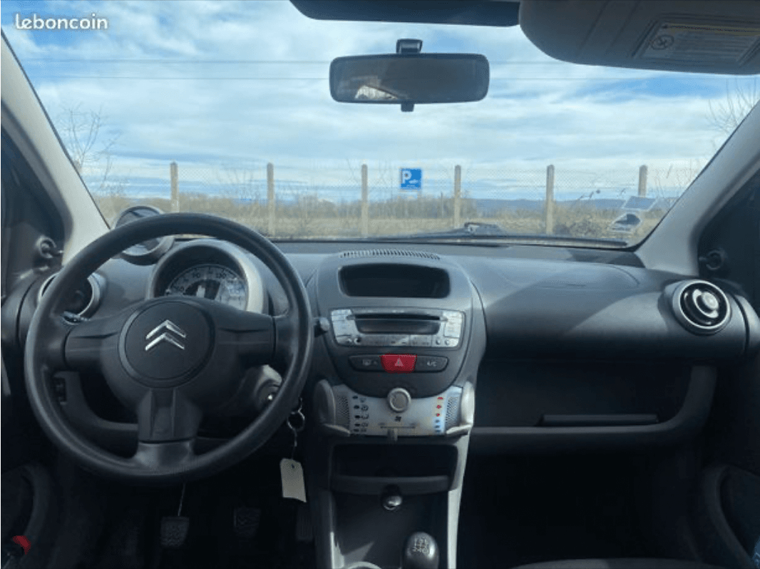 Citroën C1 CLIMATISATION SUPERBE ETAT — vue 4
